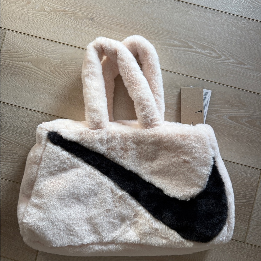 Nike Women's Plush Tote Bag - Black and Cream